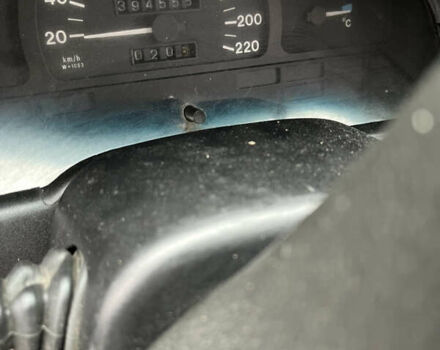 Червоний Опель Вектра, об'ємом двигуна 1.6 л та пробігом 395 тис. км за 600 $, фото 5 на Automoto.ua