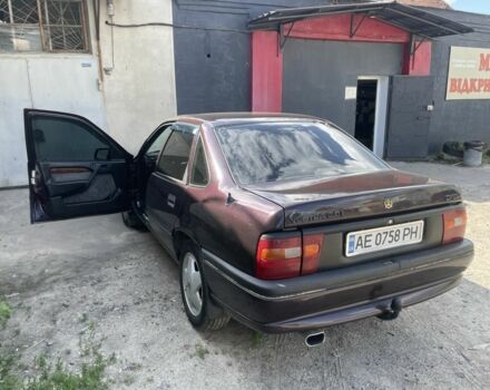 Красный Опель Вектра, объемом двигателя 2 л и пробегом 3 тыс. км за 3500 $, фото 5 на Automoto.ua