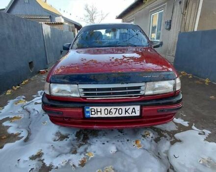 Красный Опель Вектра, объемом двигателя 1.6 л и пробегом 304 тыс. км за 1300 $, фото 7 на Automoto.ua