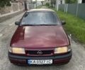 Красный Опель Вектра, объемом двигателя 1.8 л и пробегом 366 тыс. км за 1333 $, фото 1 на Automoto.ua