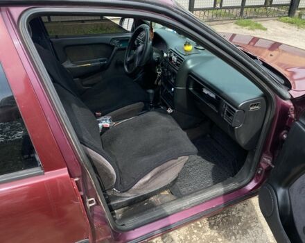 Красный Опель Вектра, объемом двигателя 1.6 л и пробегом 250 тыс. км за 1300 $, фото 6 на Automoto.ua