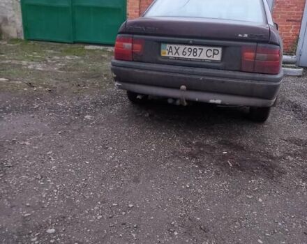 Красный Опель Вектра, объемом двигателя 2 л и пробегом 230 тыс. км за 1400 $, фото 3 на Automoto.ua