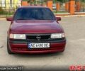 Красный Опель Вектра, объемом двигателя 1.6 л и пробегом 336 тыс. км за 2000 $, фото 1 на Automoto.ua