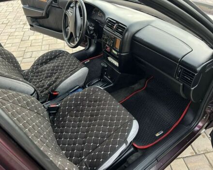 Червоний Опель Вектра, об'ємом двигуна 2.5 л та пробігом 210 тис. км за 1777 $, фото 2 на Automoto.ua