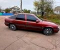 Опель Вектра 1995 в Коростене на Automoto.ua Красный Опель Вектра, объемом двигателя 2 л и пробегом 318 тыс. км за 2300 $, фото 8 на Automoto.ua
