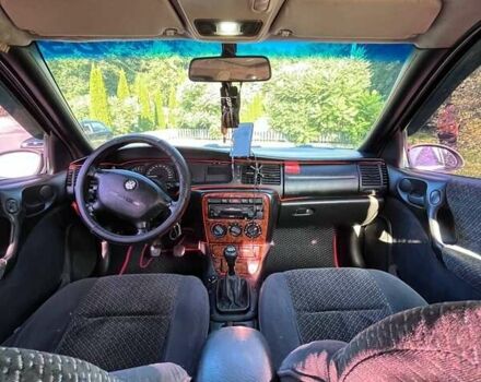 Опель Вектра 1995 в Бурштыне на Automoto.ua Красный Опель Вектра, объемом двигателя 1.6 л и пробегом 370 тыс. км за 2200 $, фото 10 на Automoto.ua