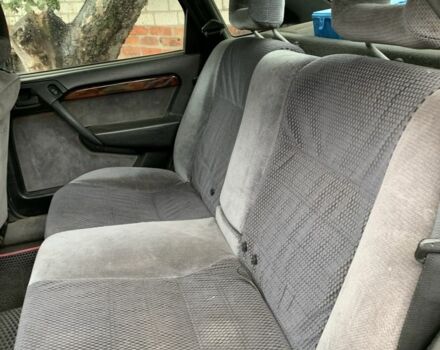 Червоний Опель Вектра, об'ємом двигуна 2 л та пробігом 350 тис. км за 1500 $, фото 3 на Automoto.ua