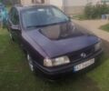 Красный Опель Вектра, объемом двигателя 1.8 л и пробегом 338 тыс. км за 1200 $, фото 1 на Automoto.ua