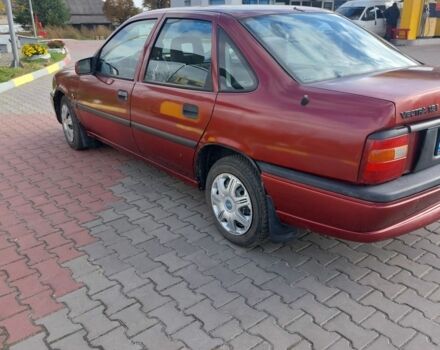Опель Вектра 1995 в Рожище на Automoto.ua Красный Опель Вектра, объемом двигателя 1.8 л и пробегом 3 тыс. км за 1400 $, фото 4 на Automoto.ua
