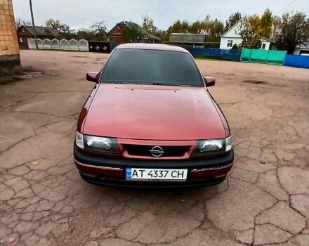 Опель Вектра 1995 в Коростене на Automoto.ua Красный Опель Вектра, объемом двигателя 2 л и пробегом 318 тыс. км за 2300 $, фото 5 на Automoto.ua
