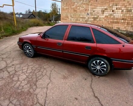 Опель Вектра 1995 в Коростене на Automoto.ua Красный Опель Вектра, объемом двигателя 2 л и пробегом 318 тыс. км за 2300 $, фото 7 на Automoto.ua