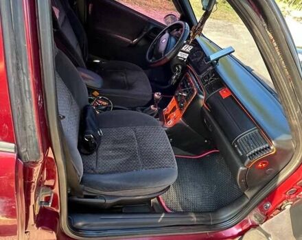 Опель Вектра 1995 в Бурштыне на Automoto.ua Красный Опель Вектра, объемом двигателя 1.6 л и пробегом 370 тыс. км за 2200 $, фото 11 на Automoto.ua