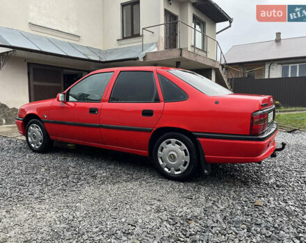 Червоний Опель Вектра, об'ємом двигуна 1.6 л та пробігом 245 тис. км за 1999 $, фото 3 на Automoto.ua