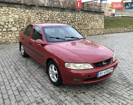 Красный Опель Вектра, объемом двигателя 1.6 л и пробегом 350 тыс. км за 1800 $, фото 4 на Automoto.ua