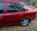 Красный Опель Вектра, объемом двигателя 1.8 л и пробегом 328 тыс. км за 3600 $, фото 2 на Automoto.ua