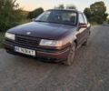 Красный Опель Вектра, объемом двигателя 1.8 л и пробегом 350 тыс. км за 950 $, фото 1 на Automoto.ua