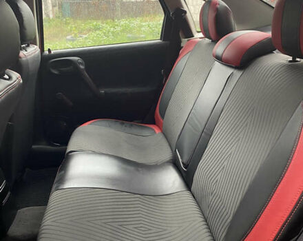 Красный Опель Вектра, объемом двигателя 2 л и пробегом 259 тыс. км за 3200 $, фото 13 на Automoto.ua