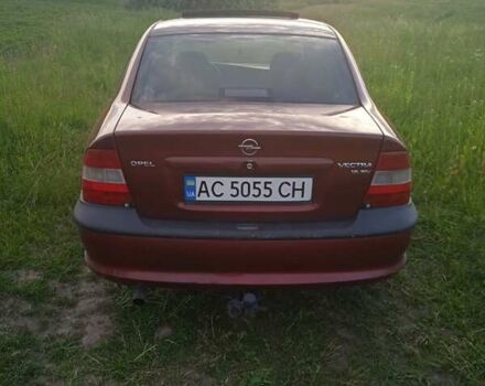Красный Опель Вектра, объемом двигателя 1.8 л и пробегом 260 тыс. км за 3100 $, фото 1 на Automoto.ua