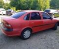 Червоний Опель Вектра, об'ємом двигуна 1.8 л та пробігом 250 тис. км за 700 $, фото 5 на Automoto.ua