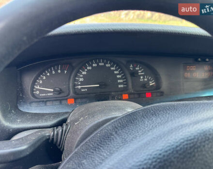 Червоний Опель Вектра, об'ємом двигуна 1.59 л та пробігом 250 тис. км за 1700 $, фото 1 на Automoto.ua