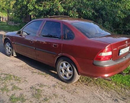 Красный Опель Вектра, объемом двигателя 1.8 л и пробегом 260 тыс. км за 3100 $, фото 5 на Automoto.ua