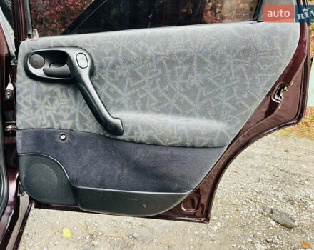 Опель Вектра 1997 в Каменское - Днепродзержинск на Automoto.ua Красный Опель Вектра, объемом двигателя 1.78 л и пробегом 350 тыс. км за 3499 $, фото 33 на Automoto.ua