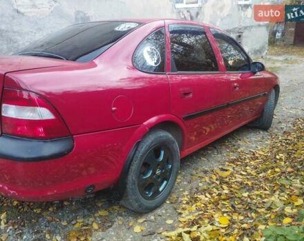 Червоний Опель Вектра, об'ємом двигуна 1.6 л та пробігом 360 тис. км за 1750 $, фото 11 на Automoto.ua