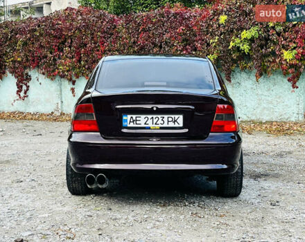 Опель Вектра 1997 в Каменское - Днепродзержинск на Automoto.ua Красный Опель Вектра, объемом двигателя 1.78 л и пробегом 350 тыс. км за 3499 $, фото 15 на Automoto.ua