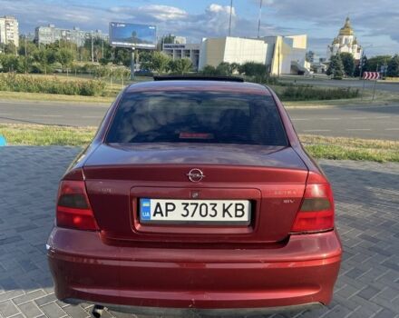Червоний Опель Вектра, об'ємом двигуна 1.6 л та пробігом 400 тис. км за 2400 $, фото 2 на Automoto.ua
