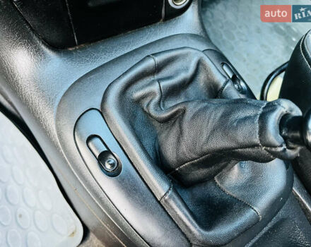 Опель Вектра 1997 в Каменское - Днепродзержинск на Automoto.ua Красный Опель Вектра, объемом двигателя 1.78 л и пробегом 350 тыс. км за 3499 $, фото 35 на Automoto.ua