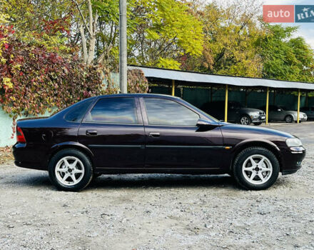 Опель Вектра 1997 в Каменское - Днепродзержинск на Automoto.ua Красный Опель Вектра, объемом двигателя 1.78 л и пробегом 350 тыс. км за 3499 $, фото 5 на Automoto.ua