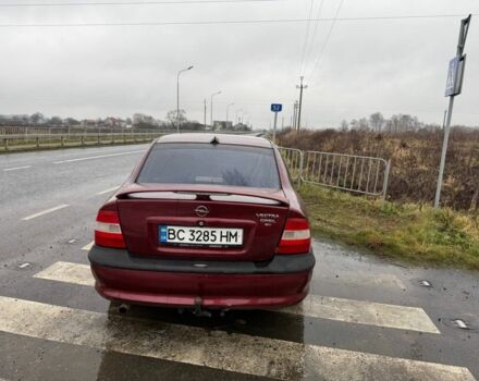 Красный Опель Вектра, объемом двигателя 1.6 л и пробегом 300 тыс. км за 2500 $, фото 2 на Automoto.ua