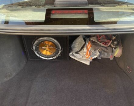 Червоний Опель Вектра, об'ємом двигуна 1.6 л та пробігом 400 тис. км за 2400 $, фото 5 на Automoto.ua