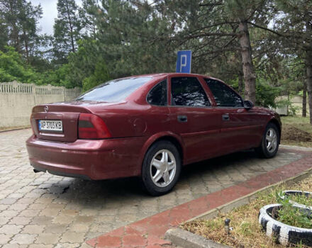 Червоний Опель Вектра, об'ємом двигуна 1.6 л та пробігом 400 тис. км за 2700 $, фото 4 на Automoto.ua