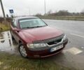 Красный Опель Вектра, объемом двигателя 1.6 л и пробегом 300 тыс. км за 2500 $, фото 1 на Automoto.ua