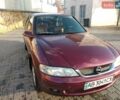 Червоний Опель Вектра, об'ємом двигуна 2 л та пробігом 337 тис. км за 3400 $, фото 1 на Automoto.ua