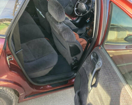 Червоний Опель Вектра, об'ємом двигуна 1.8 л та пробігом 287 тис. км за 2500 $, фото 19 на Automoto.ua