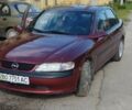 Красный Опель Вектра, объемом двигателя 1.6 л и пробегом 285 тыс. км за 2600 $, фото 1 на Automoto.ua