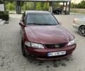 Красный Опель Вектра, объемом двигателя 1.8 л и пробегом 280 тыс. км за 2300 $, фото 3 на Automoto.ua