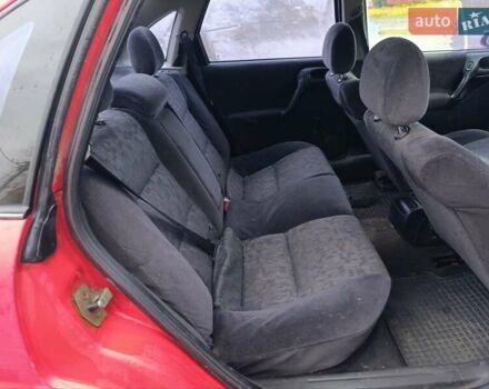 Красный Опель Вектра, объемом двигателя 1.6 л и пробегом 409 тыс. км за 1250 $, фото 10 на Automoto.ua