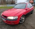 Красный Опель Вектра, объемом двигателя 1.6 л и пробегом 409 тыс. км за 1250 $, фото 1 на Automoto.ua