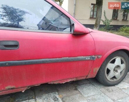 Красный Опель Вектра, объемом двигателя 0 л и пробегом 450 тыс. км за 800 $, фото 2 на Automoto.ua