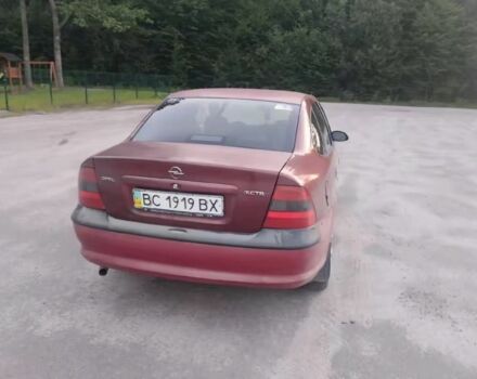 Красный Опель Вектра, объемом двигателя 1.8 л и пробегом 410 тыс. км за 2000 $, фото 5 на Automoto.ua