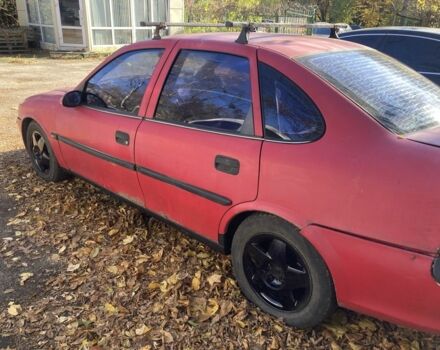 Червоний Опель Вектра, об'ємом двигуна 1.6 л та пробігом 450 тис. км за 800 $, фото 3 на Automoto.ua