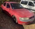 Червоний Опель Вектра, об'ємом двигуна 1.6 л та пробігом 450 тис. км за 800 $, фото 1 на Automoto.ua