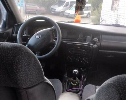 Опель Вектра 1999 в Житомире на Automoto.ua Красный Опель Вектра, объемом двигателя 1.8 л и пробегом 302 тыс. км за 3200 $, фото 6 на Automoto.ua