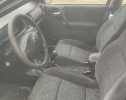 Красный Опель Вектра, объемом двигателя 1.8 л и пробегом 280 тыс. км за 2750 $, фото 6 на Automoto.ua