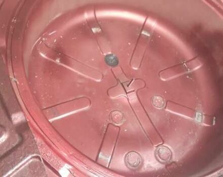 Красный Опель Вектра, объемом двигателя 1.8 л и пробегом 280 тыс. км за 2750 $, фото 5 на Automoto.ua