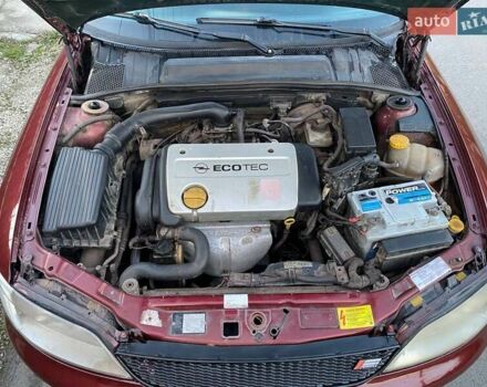 Червоний Опель Вектра, об'ємом двигуна 1.6 л та пробігом 277 тис. км за 2800 $, фото 7 на Automoto.ua