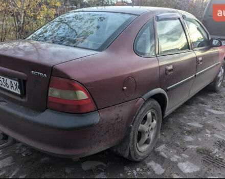 Красный Опель Вектра, объемом двигателя 1.8 л и пробегом 200 тыс. км за 999 $, фото 6 на Automoto.ua